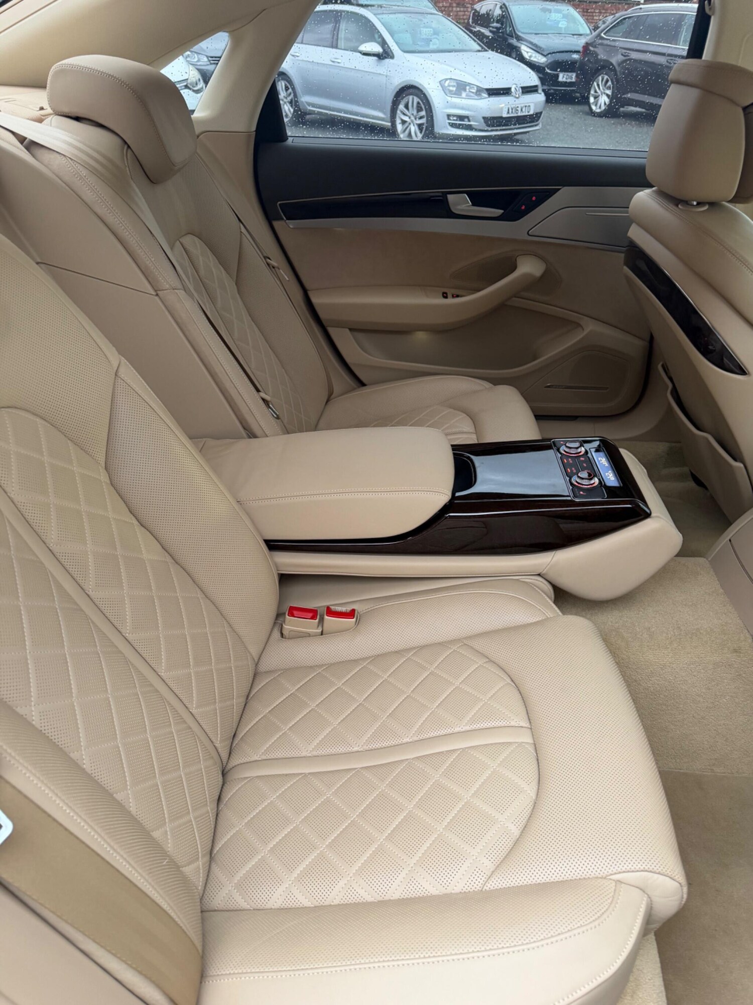 Used Audi A8 2014 for sale - 77934191: Photo 19