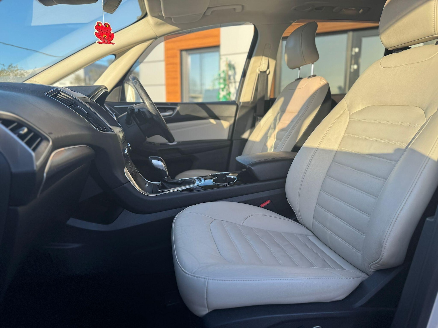 Used Ford Galaxy 2016 for sale - 76780833: Photo 15