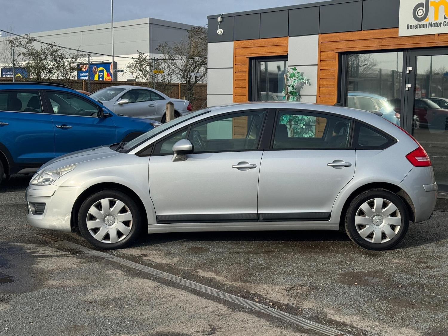 Used Citroen C4 2009 for sale - 77934153: Photo 2