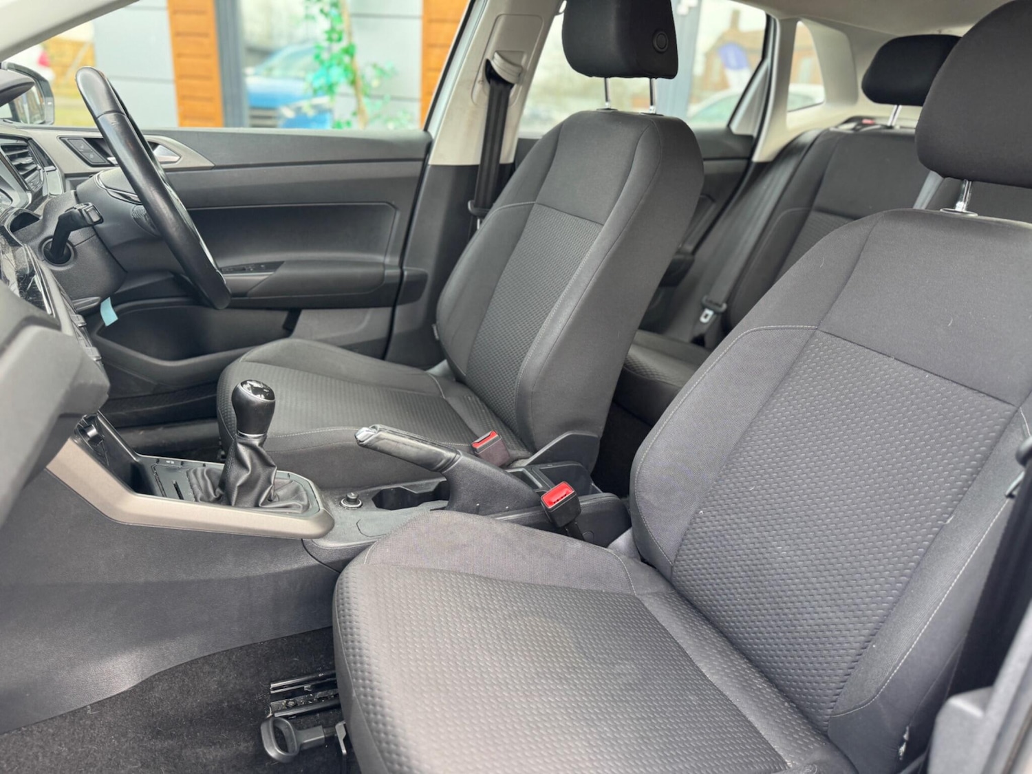 Used Volkswagen Polo 2018 for sale - 77934210: Photo 11