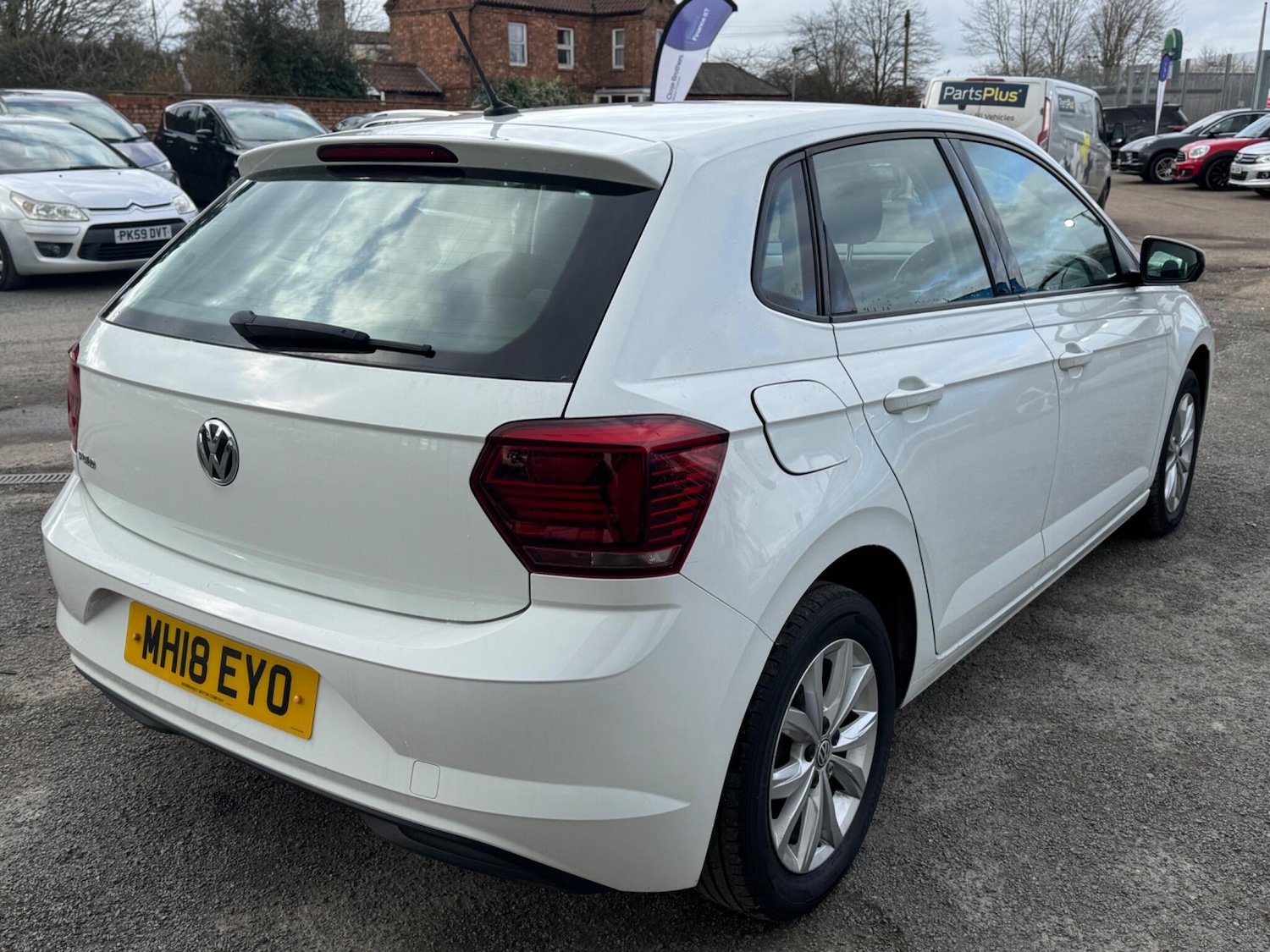 Used Volkswagen Polo 2018 for sale - 77934210: Photo 5