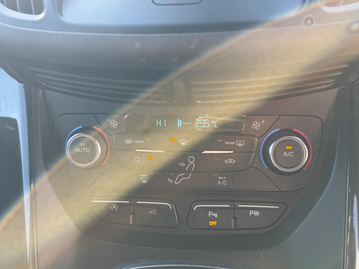 Used Ford Kuga 2019 for sale - 77934170: Photo 18