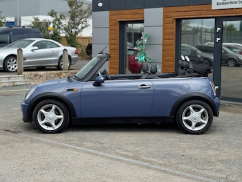Used MINI Convertible 2005 for sale - 78535811: Photo