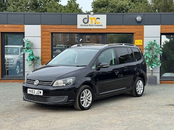 Used Volkswagen Touran 2013 for sale - 75492836: Photo