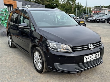 Used Volkswagen Touran 2013 for sale - 75492836: Photo
