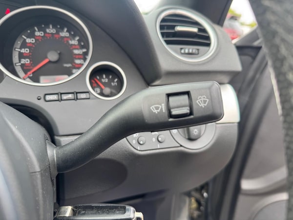 Used Audi RS4 Cabriolet 2008 for sale - 74271530: Photo 30