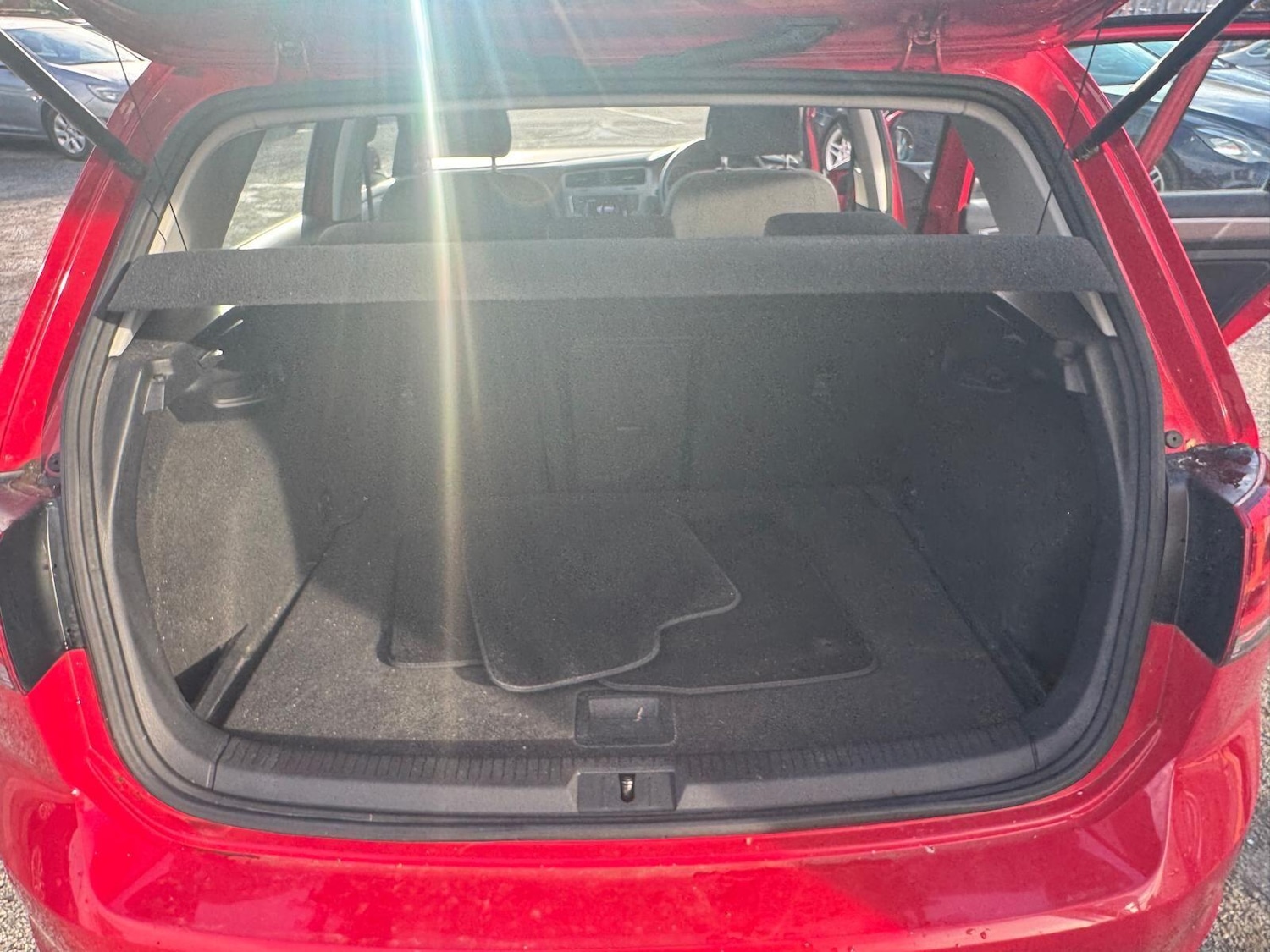 Used Volkswagen Golf 2014 for sale - 76012974: Photo 32