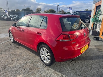 Used Volkswagen Golf 2014 for sale - 76012974: Photo 4