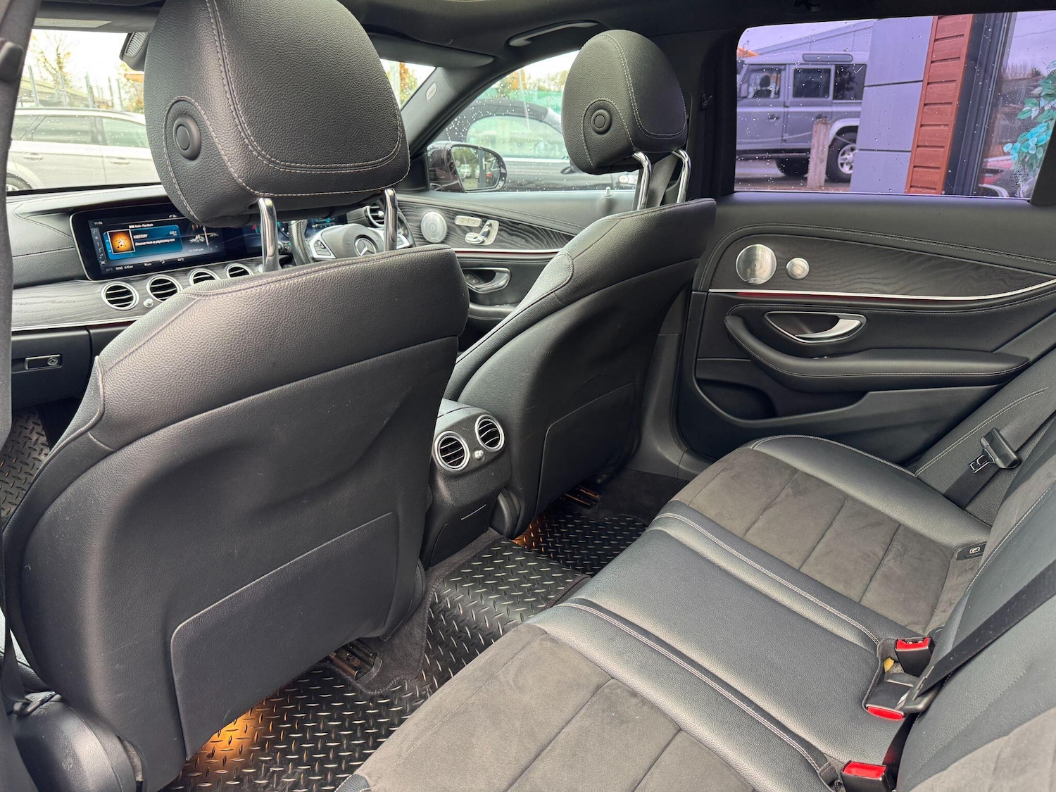 Used Mercedes-Benz E Class 2017 for sale - 76499226: Photo 20