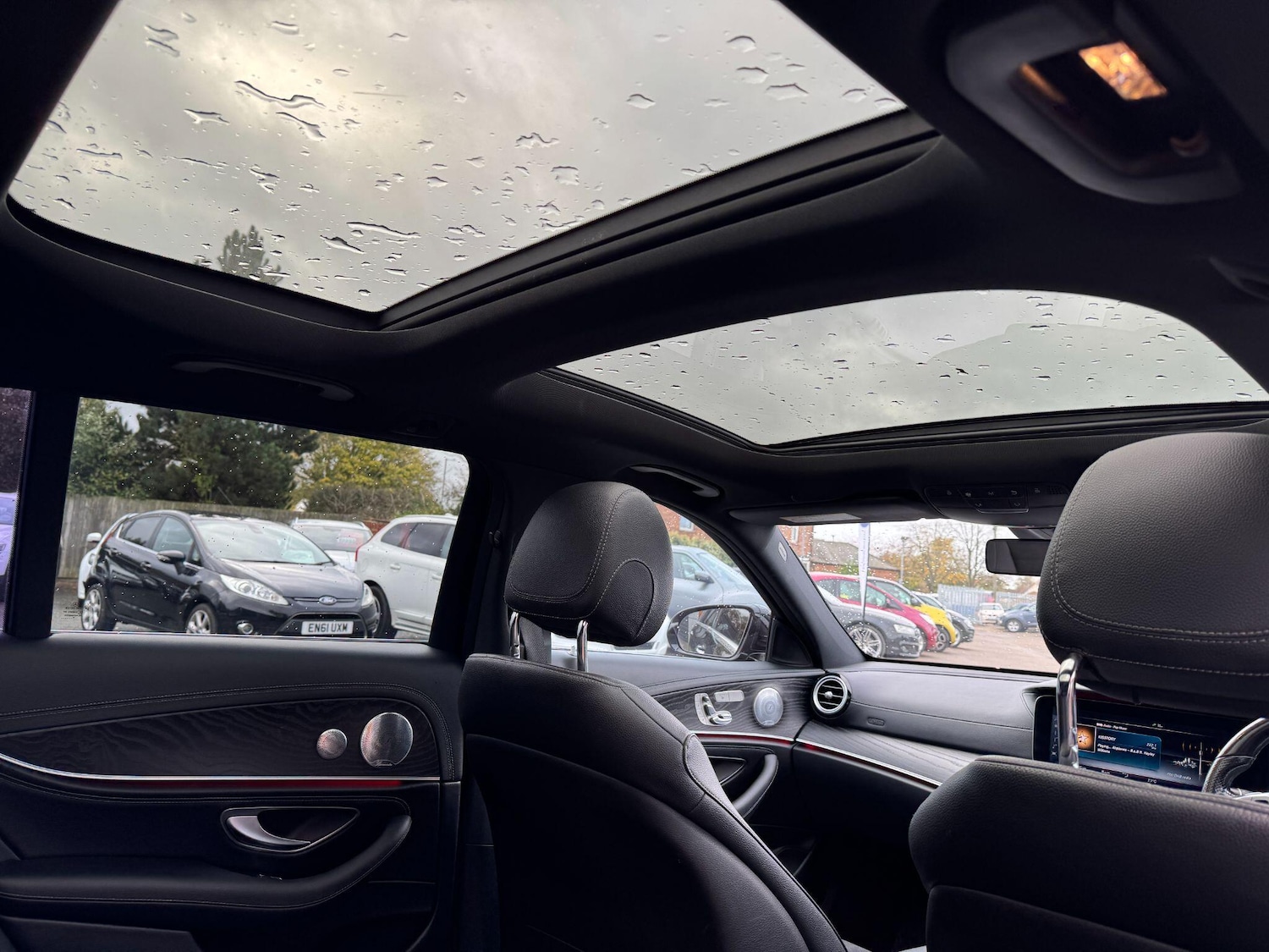 Used Mercedes-Benz E Class 2017 for sale - 76499226: Photo 23