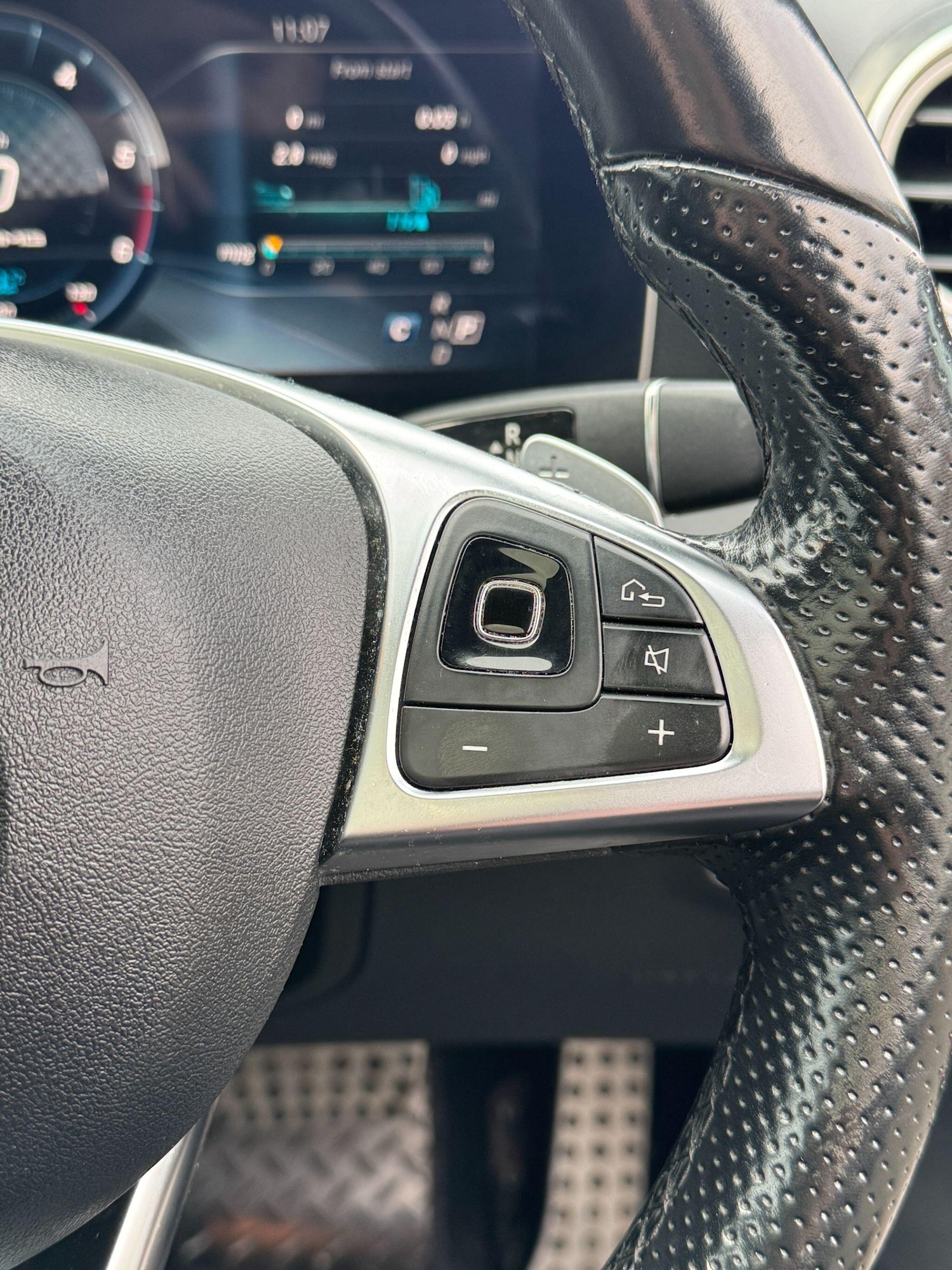 Used Mercedes-Benz E Class 2017 for sale - 76499226: Photo 28