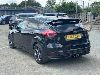 Used Ford Focus 2015 for sale - 79158104: Photo