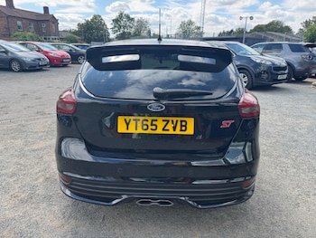 Used Ford Focus 2015 for sale - 79158104: Photo