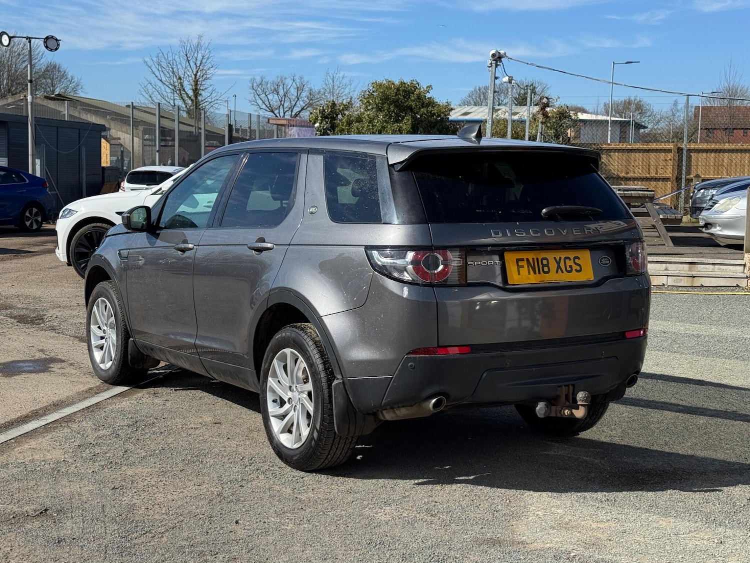 Used Land Rover Discovery Sport 2018 for sale - 78171120: Photo 3