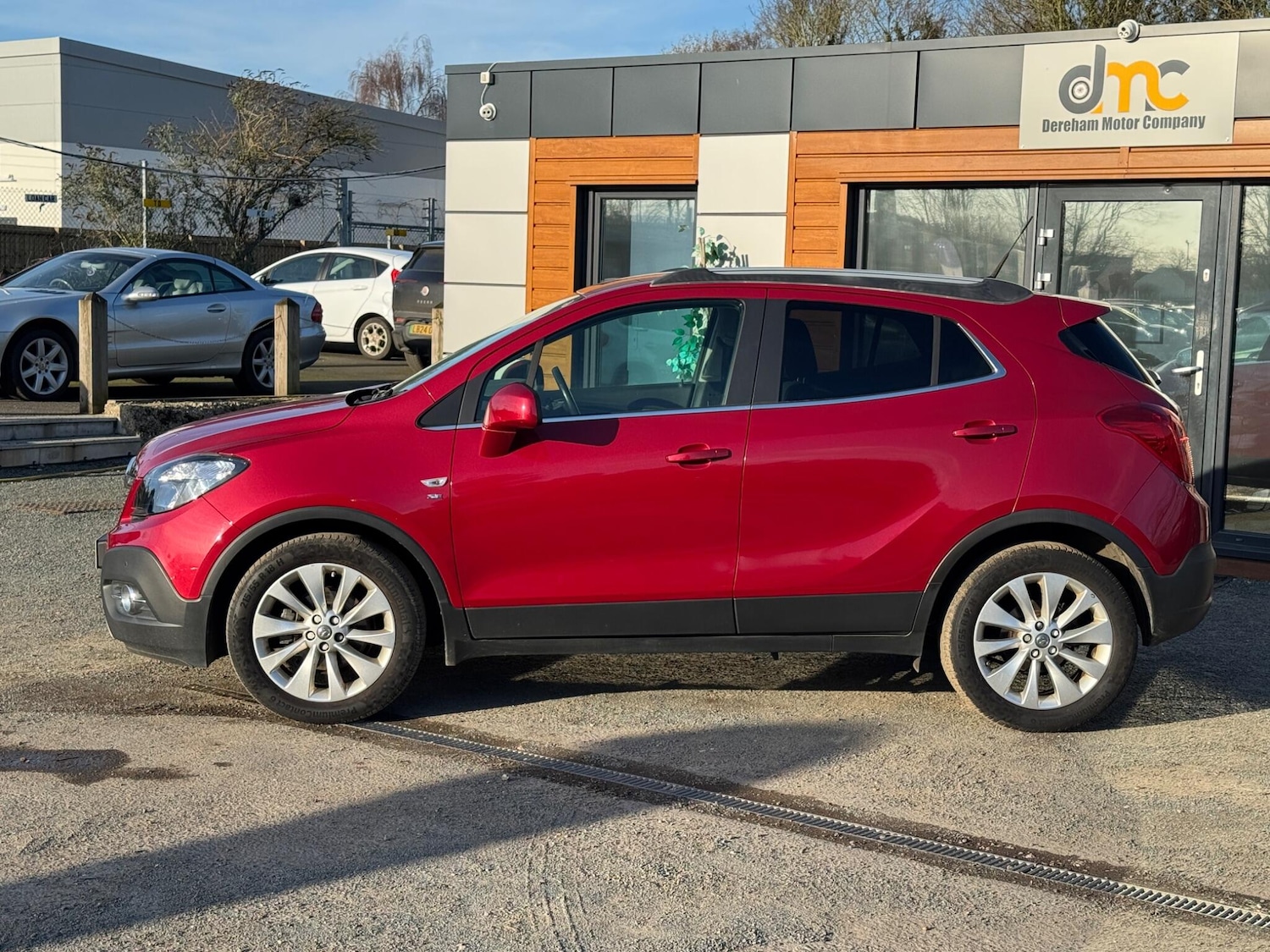 Used Vauxhall Mokka 2015 for sale - 77934147: Photo 2