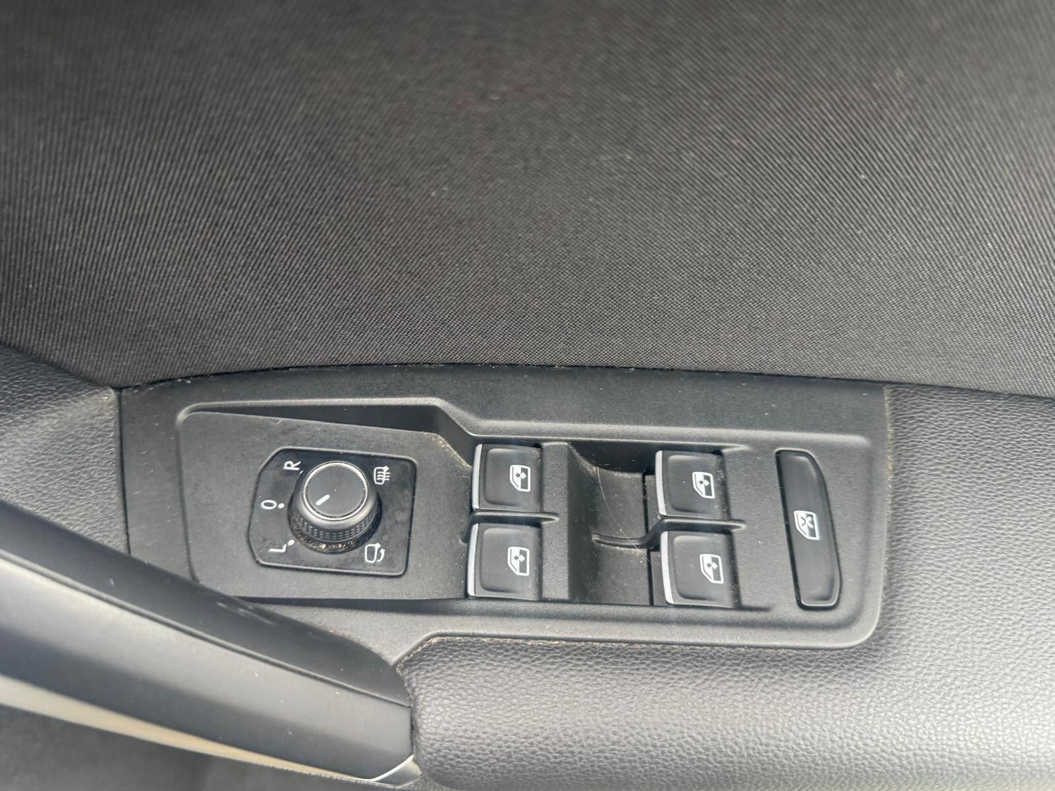Used Volkswagen Tiguan 2017 for sale - 76032386: Photo 16
