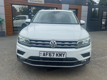 Used Volkswagen Tiguan 2017 for sale - 76032386: Photo 2