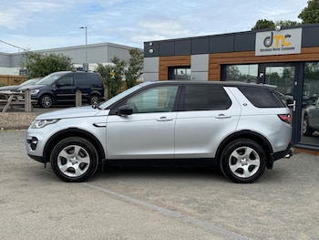 Used Land Rover Discovery Sport 2016 for sale - 78772711: Photo