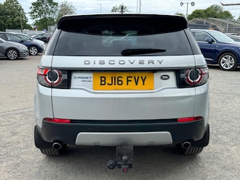 Used Land Rover Discovery Sport 2016 for sale - 78772711: Photo