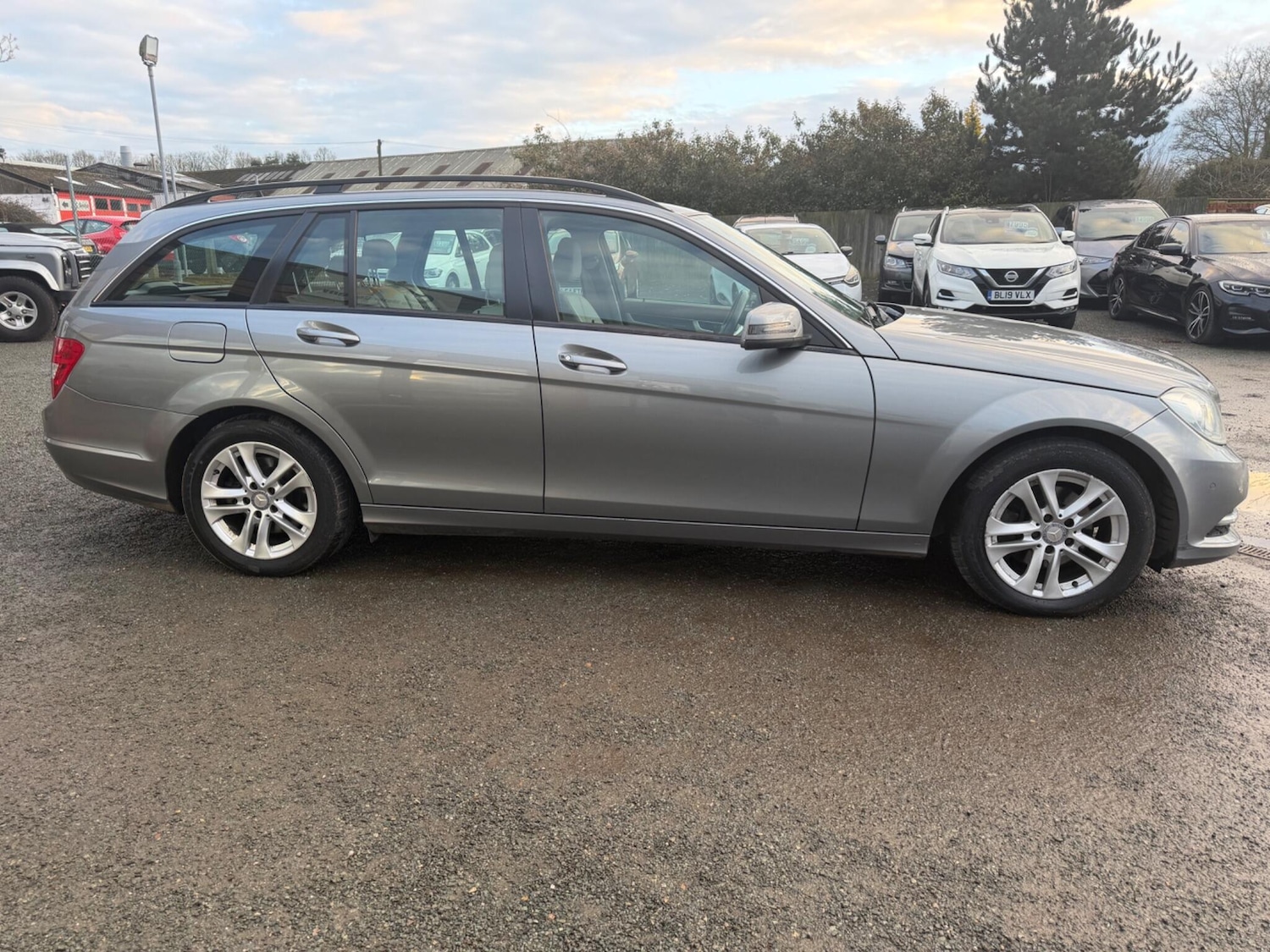 Used Mercedes-Benz C Class 2012 for sale - 77934176: Photo 5