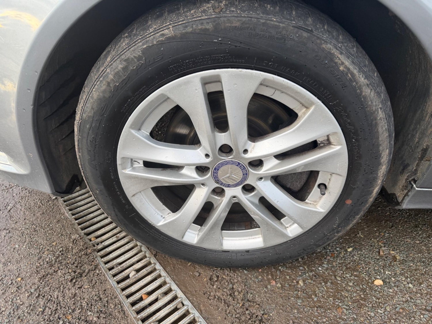 Used Mercedes-Benz C Class 2012 for sale - 77934176: Photo 9