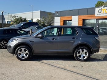 Used Land Rover Discovery Sport 2016 for sale - 78348554: Photo