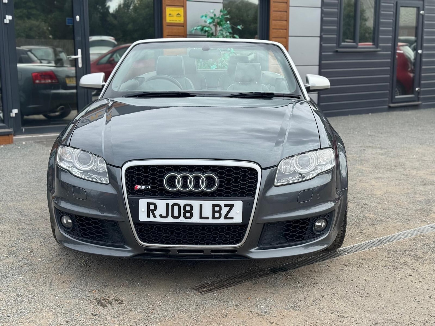 Used Audi RS4 2008 for sale - 77934141: Photo 3