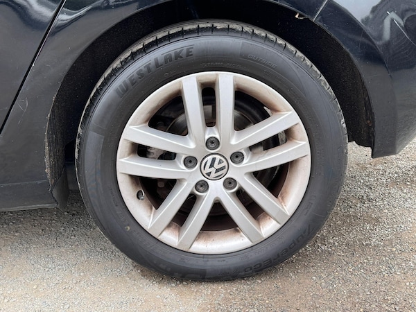 Used Volkswagen Golf 2012 for sale - 75646759: Photo 17