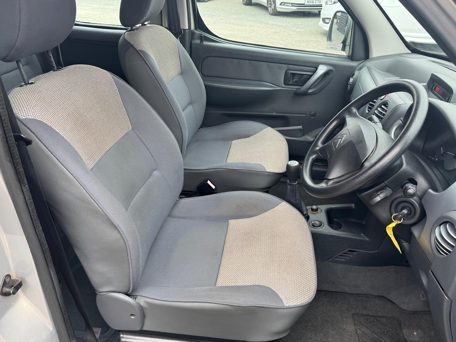 Used Citroen Berlingo 2004 for sale - 76370170: Photo 12