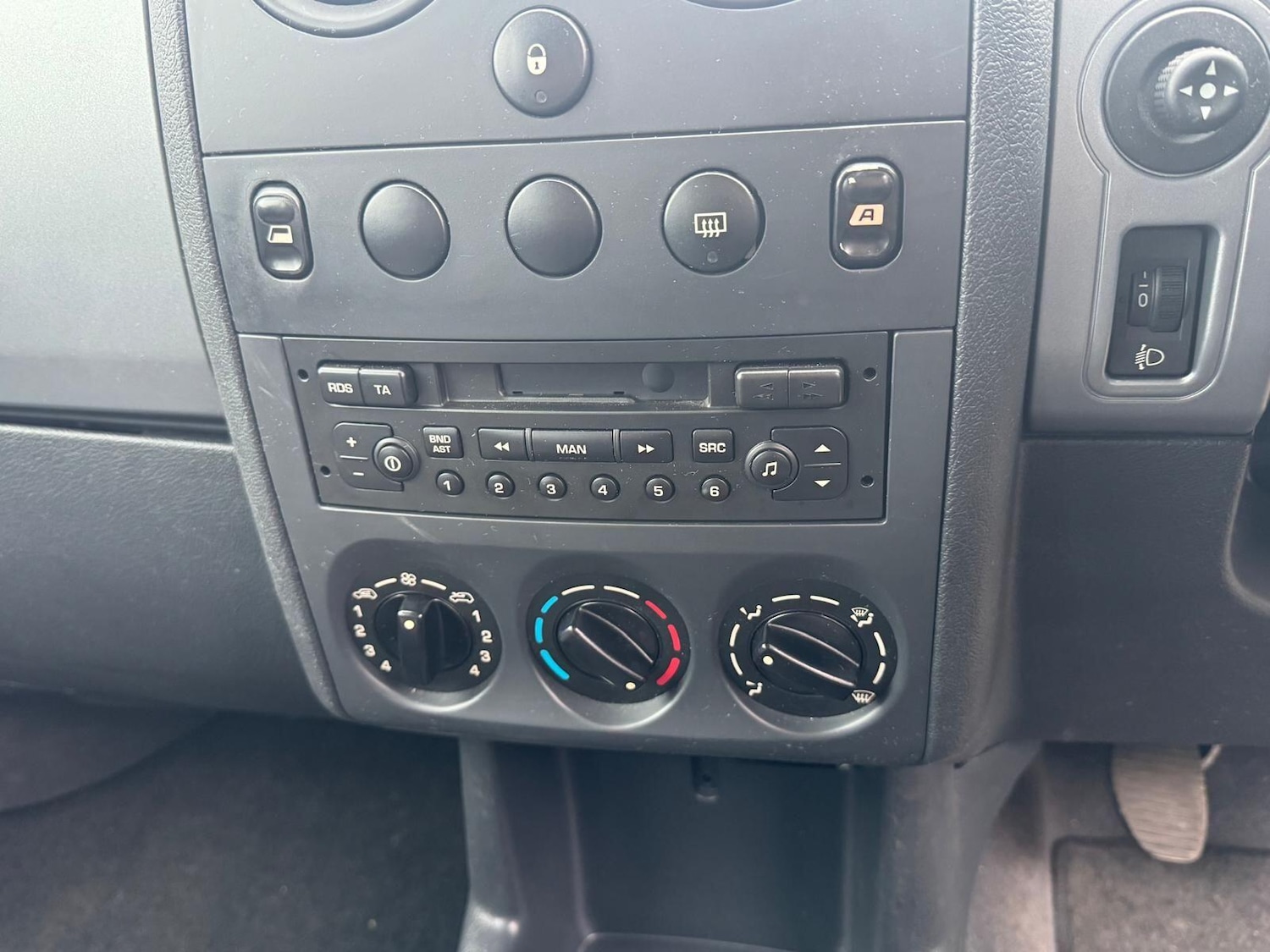 Used Citroen Berlingo 2004 for sale - 76370170: Photo 9