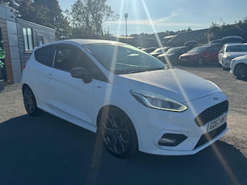 Used Ford Fiesta 2018 for sale - 76190050: Photo 3