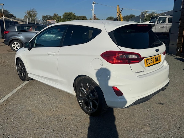 Used Ford Fiesta 2018 for sale - 76190050: Photo 4