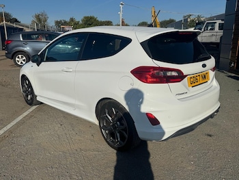 Used Ford Fiesta 2018 for sale - 76190050: Photo 4