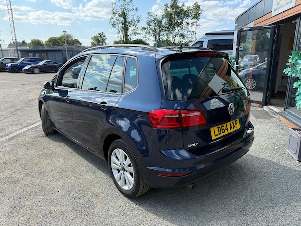 Used Volkswagen Golf SV 2014 for sale - 76325909: Photo 4