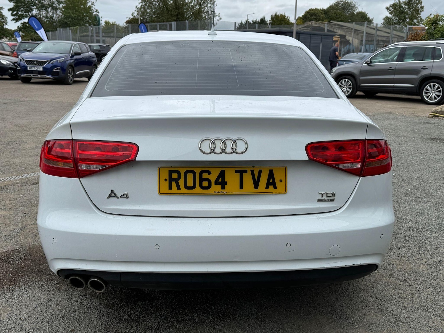 Used Audi A4 2014 for sale - 76592363: Photo 11