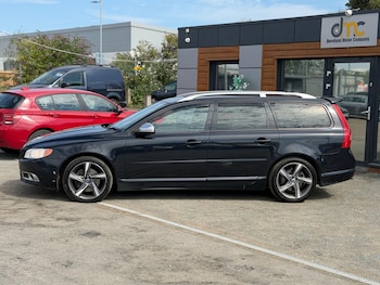 Used Volvo V70 2012 for sale - 79255899: Photo