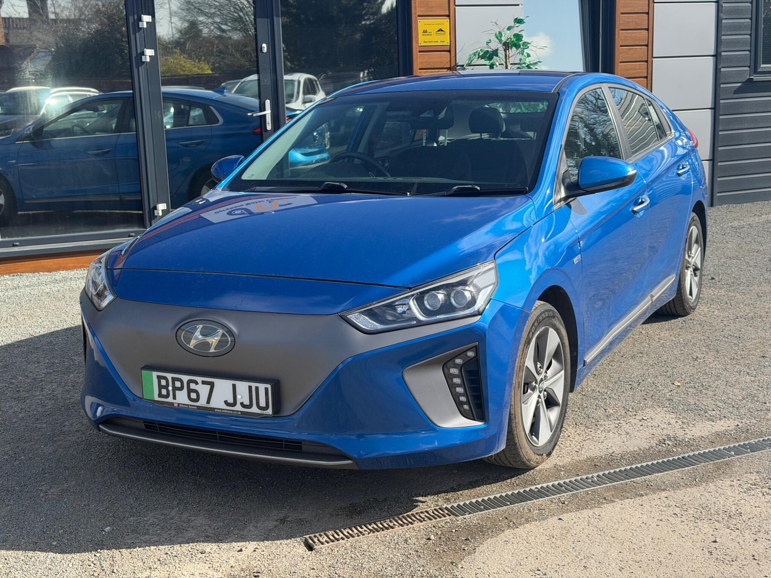 Used Hyundai IONIQ 2018 for sale - 77934185: Photo 2