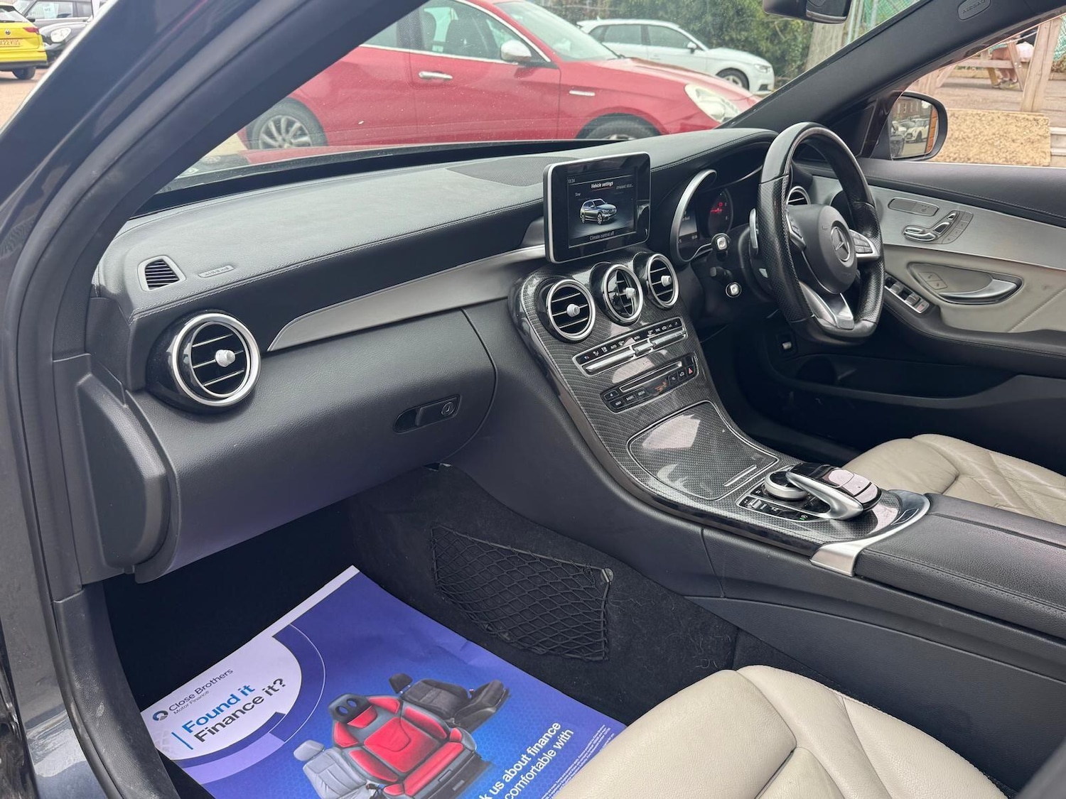 Used Mercedes-Benz C-Class 2015 for sale - 76031651: Photo 9