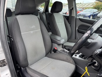 Used Ford Focus 2011 for sale - 78922166: Photo