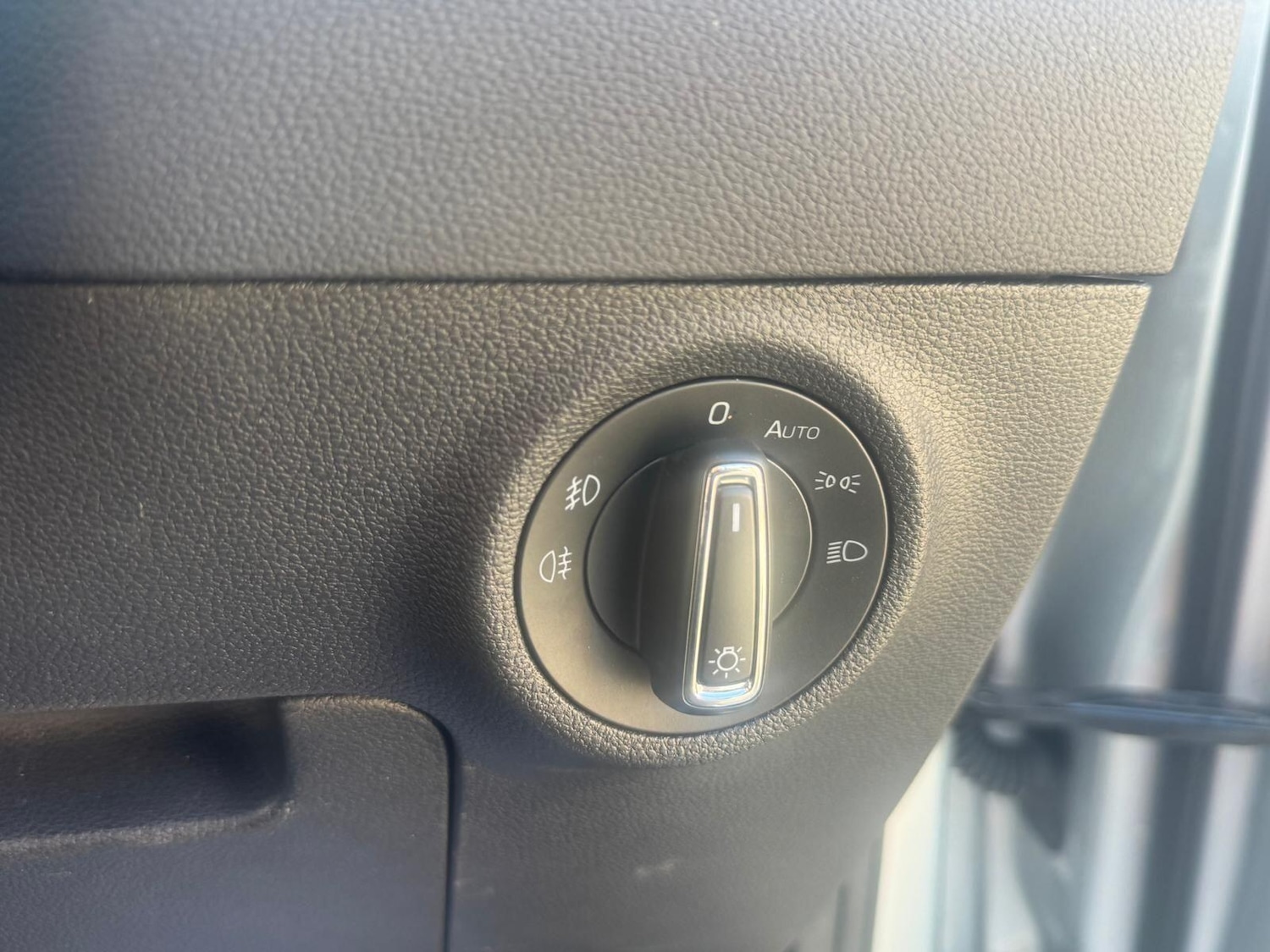 Used Skoda Karoq 2021 for sale - 76041852: Photo 16