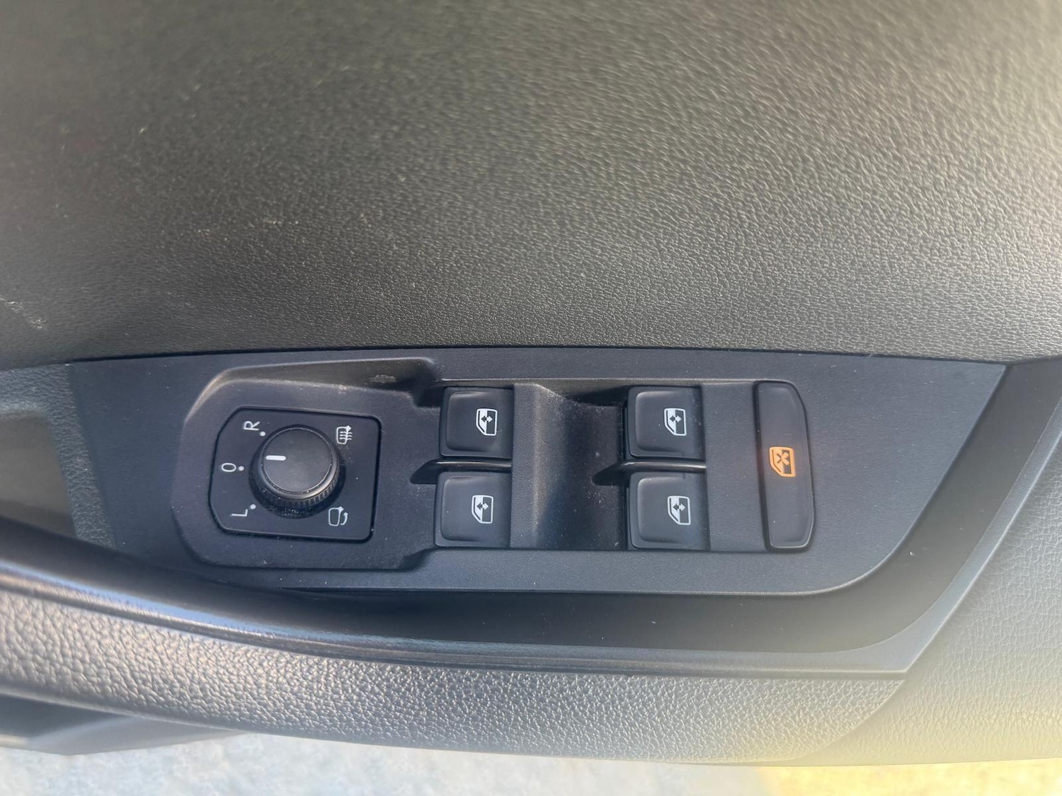 Used Skoda Karoq 2021 for sale - 76041852: Photo 17