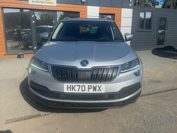 Used Skoda Karoq 2021 for sale - 76041852: Photo 2