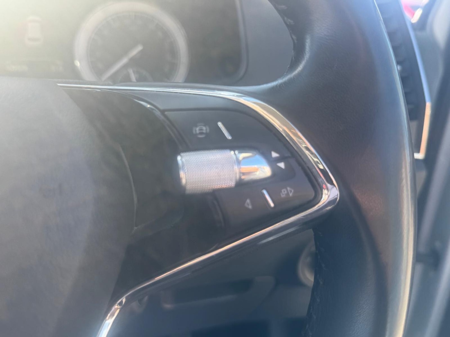 Used Skoda Karoq 2021 for sale - 76041852: Photo 35