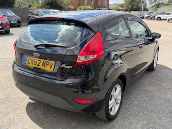 Used Ford Fiesta 2012 for sale - 79453386: Photo