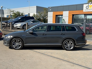 Used Volkswagen Passat 2017 for sale - 78301423: Photo