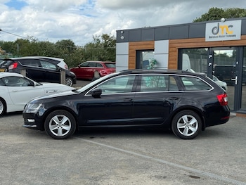 Used Skoda Octavia 2020 for sale - 75040924: Photo