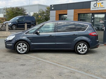 Used Ford S-Max 2013 for sale - 79256037: Photo