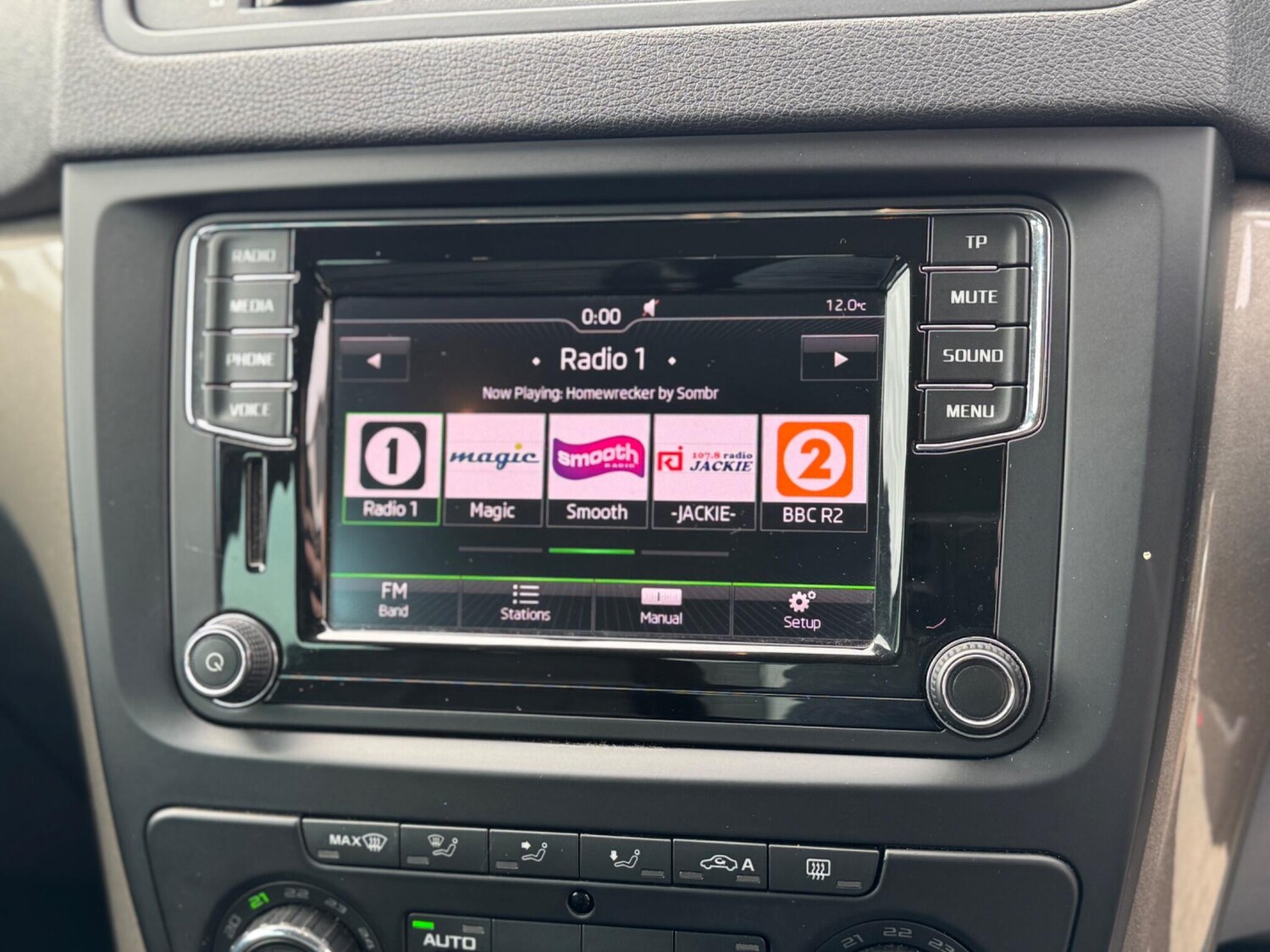 Used Skoda Yeti 2015 for sale - 77934142: Photo 17