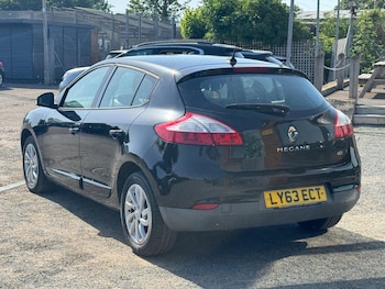 Used Renault Megane 2014 for sale - 78759229: Photo