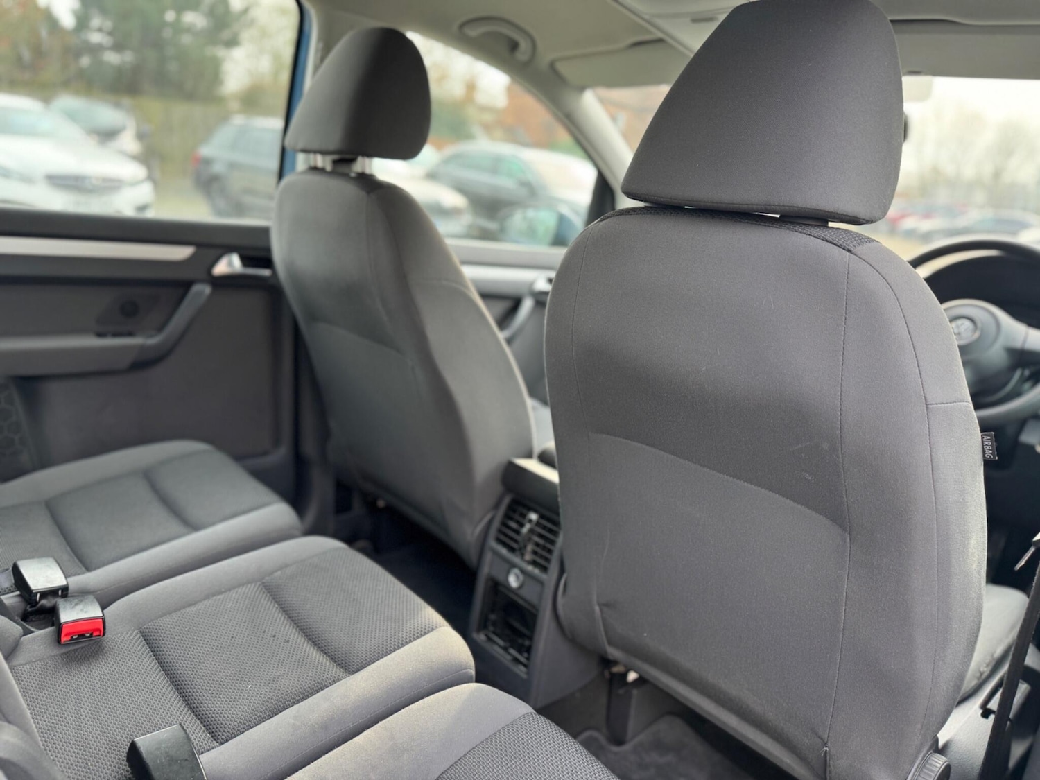 Used Volkswagen Touran 2012 for sale - 77994137: Photo 17